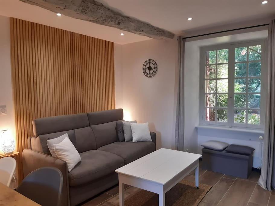 Studio Meuble Avec Terrasse Axe Rennes Saint Malo La Baussaine Екстер'єр фото